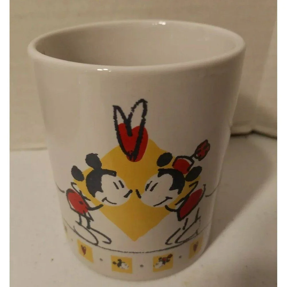 Disney Mickey Mouse Loves Minnie Hearts & Arrows Stick Figures Coffee Mug